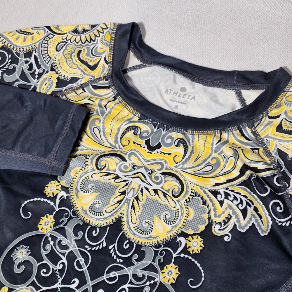 ATHLETA Runaway Yellow Black Paisley Mesh Panel Long Sleeve workout top‎ S yoga